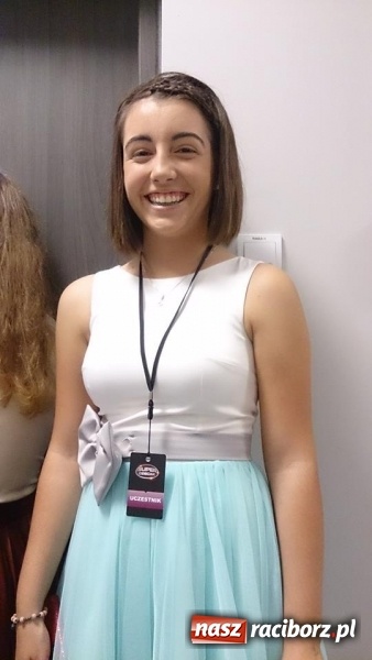 Zdjęcie w galerii na portalu naszraciborz.pl: Zobacz występ wychowanki MDK-u, Dominiki Sozańskiej w programie SuperDzieciak! wiadomości z regionu