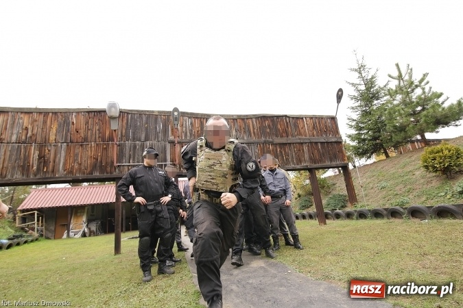 Zdjęcie w galerii na portalu naszraciborz.pl: Krzyk poszkodowanych, profesjonalnie spreparowane rany, krew - Międzyresortowe Szkolenie z Zakresu Taktyki i Techniki Interwencji wiadomości z regionu