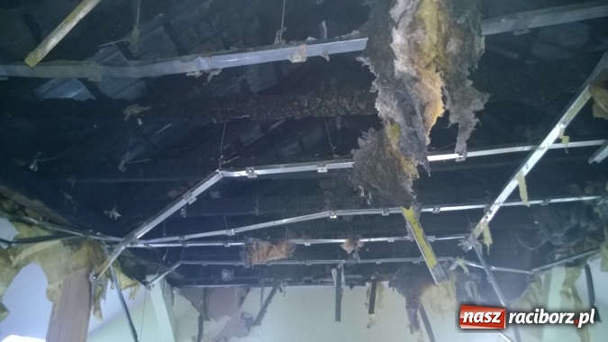 Zdjęcie w galerii na portalu naszraciborz.pl: Ubezpieczyciel pokryje koszty remontu centrum w Pietrowicach Wielkich wiadomości z regionu