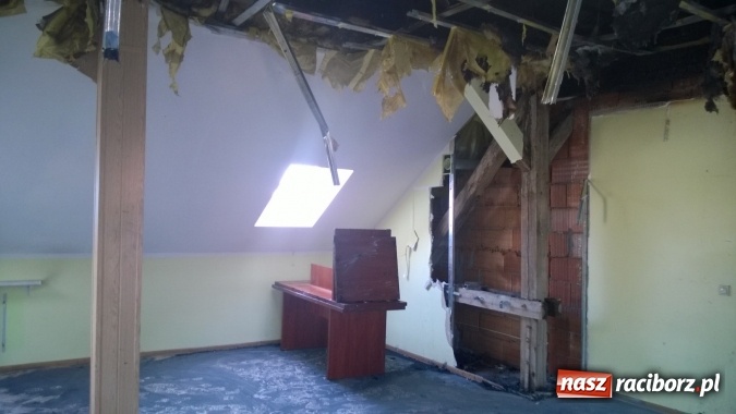 Zdjęcie w galerii na portalu naszraciborz.pl: Ubezpieczyciel pokryje koszty remontu centrum w Pietrowicach Wielkich wiadomości z regionu