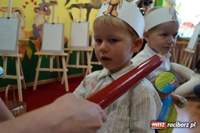 Zdjęcie w galerii na portalu naszraciborz.pl: Małe Plastusie z Nędzy oficjalnie przedszkolakami  wiadomości z regionu