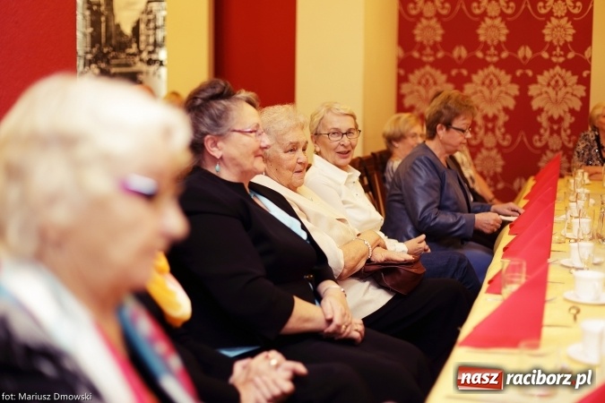 Zdjęcie w galerii na portalu naszraciborz.pl: Raciborscy seniorzy spotkali się w Raciborskiej wiadomości z regionu