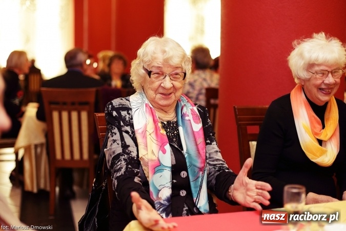 Zdjęcie w galerii na portalu naszraciborz.pl: Raciborscy seniorzy spotkali się w Raciborskiej wiadomości z regionu