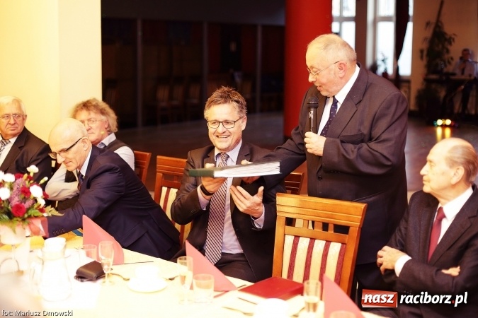 Zdjęcie w galerii na portalu naszraciborz.pl: Raciborscy seniorzy spotkali się w Raciborskiej wiadomości z regionu