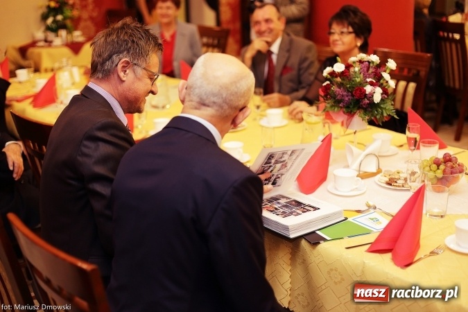 Zdjęcie w galerii na portalu naszraciborz.pl: Raciborscy seniorzy spotkali się w Raciborskiej wiadomości z regionu