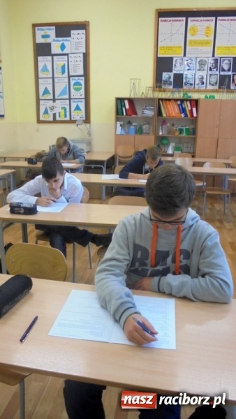 Zdjęcie w galerii na portalu naszraciborz.pl: Etap szkolny II Gimnazjalnej Olimpiady Przedsiębiorczości   wiadomości z regionu