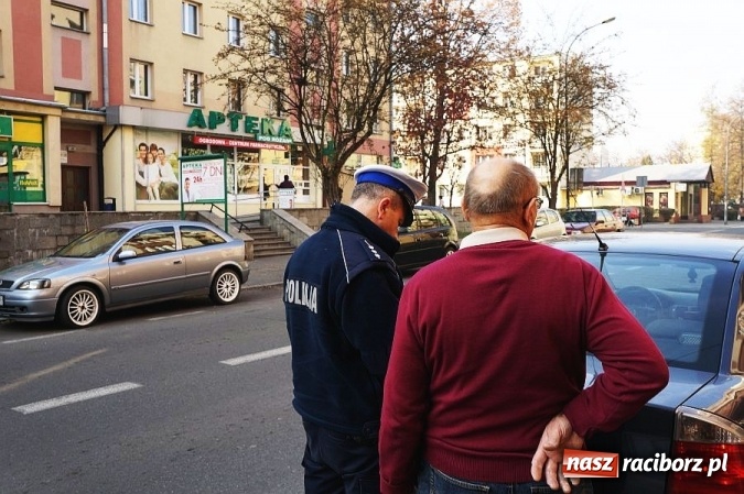 Zdjęcie w galerii na portalu naszraciborz.pl: Policyjna akcja Piesi - 59 mandatów i 7 pouczeń wiadomości z regionu