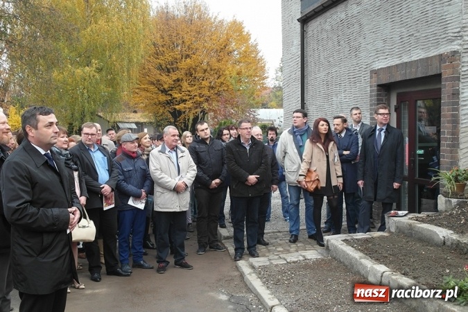 Zdjęcie w galerii na portalu naszraciborz.pl: Egzotyczny ogr&oacute;d powstał w Bytomiu wiadomości z regionu