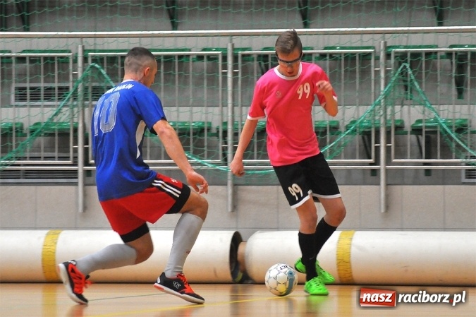 Zdjęcie w galerii na portalu naszraciborz.pl: Trzymej Ściana i Grotrans wygrywają na inaugurację HLPN wiadomości z regionu