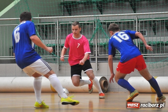 Zdjęcie w galerii na portalu naszraciborz.pl: Trzymej Ściana i Grotrans wygrywają na inaugurację HLPN wiadomości z regionu