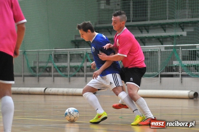 Zdjęcie w galerii na portalu naszraciborz.pl: Trzymej Ściana i Grotrans wygrywają na inaugurację HLPN wiadomości z regionu