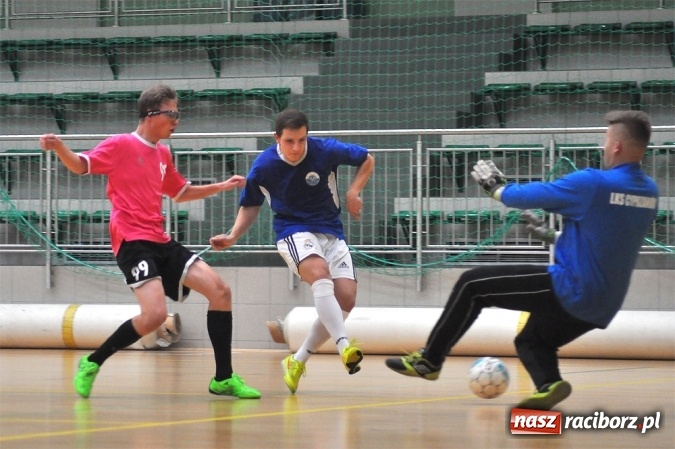 Zdjęcie w galerii na portalu naszraciborz.pl: Trzymej Ściana i Grotrans wygrywają na inaugurację HLPN wiadomości z regionu