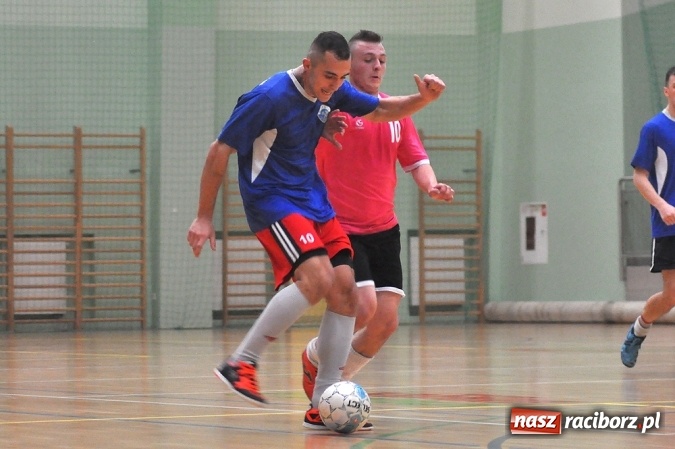 Zdjęcie w galerii na portalu naszraciborz.pl: Trzymej Ściana i Grotrans wygrywają na inaugurację HLPN wiadomości z regionu