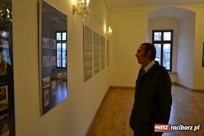 Zdjęcie w galerii na portalu naszraciborz.pl: Spotkanie poświęcone historii fotografii na Zamku Piastowskim wiadomości z regionu