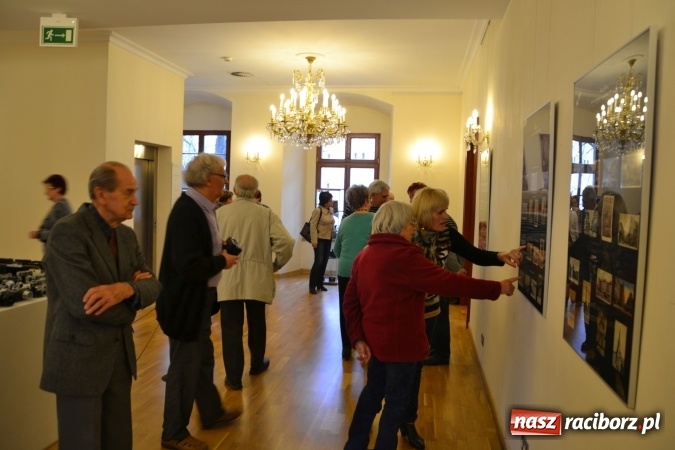 Zdjęcie w galerii na portalu naszraciborz.pl: Spotkanie poświęcone historii fotografii na Zamku Piastowskim wiadomości z regionu
