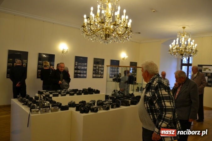 Zdjęcie w galerii na portalu naszraciborz.pl: Spotkanie poświęcone historii fotografii na Zamku Piastowskim wiadomości z regionu