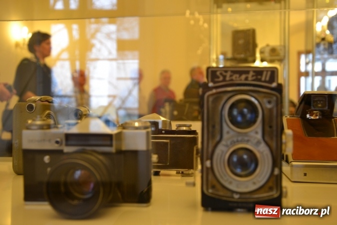 Zdjęcie w galerii na portalu naszraciborz.pl: Spotkanie poświęcone historii fotografii na Zamku Piastowskim wiadomości z regionu