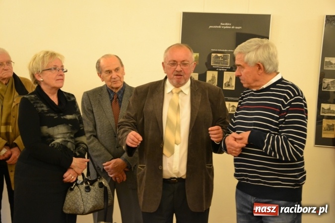 Zdjęcie w galerii na portalu naszraciborz.pl: Spotkanie poświęcone historii fotografii na Zamku Piastowskim wiadomości z regionu