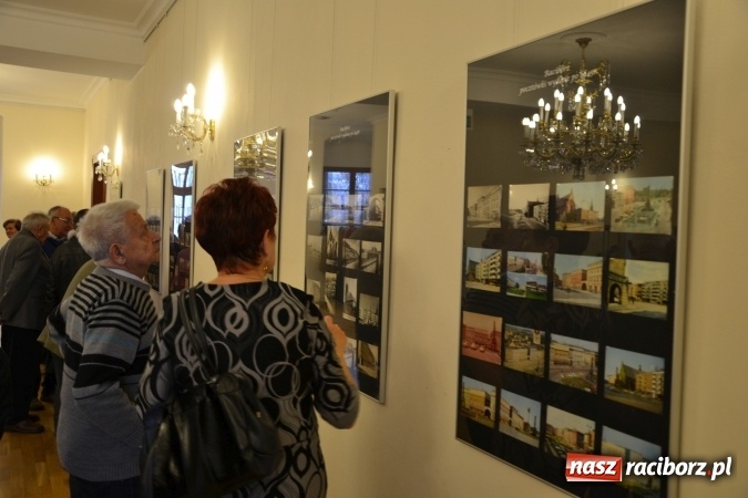 Zdjęcie w galerii na portalu naszraciborz.pl: Spotkanie poświęcone historii fotografii na Zamku Piastowskim wiadomości z regionu