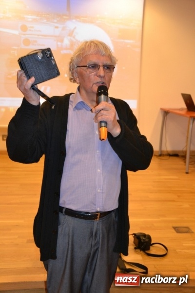 Zdjęcie w galerii na portalu naszraciborz.pl: Spotkanie poświęcone historii fotografii na Zamku Piastowskim wiadomości z regionu