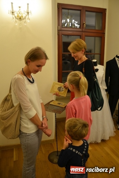 Zdjęcie w galerii na portalu naszraciborz.pl: Kobylskie Wesele, czyli jak to downiej bywało - otwarcie wystawy na zamku  wiadomości z regionu
