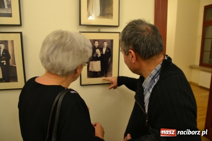 Zdjęcie w galerii na portalu naszraciborz.pl: Kobylskie Wesele, czyli jak to downiej bywało - otwarcie wystawy na zamku  wiadomości z regionu