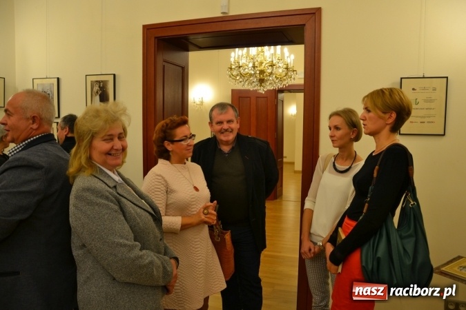 Zdjęcie w galerii na portalu naszraciborz.pl: Kobylskie Wesele, czyli jak to downiej bywało - otwarcie wystawy na zamku  wiadomości z regionu