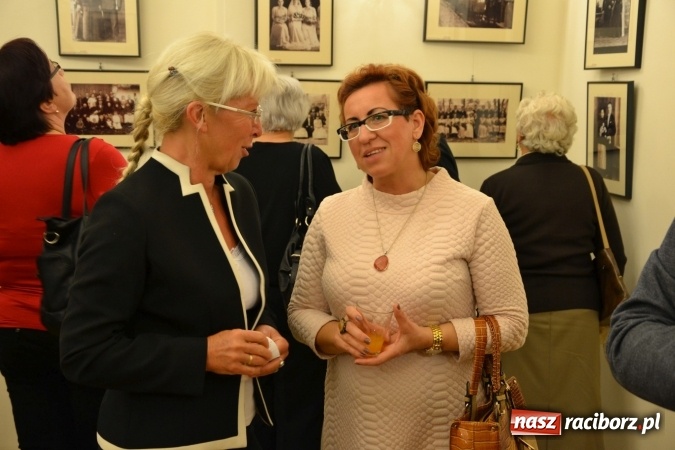 Zdjęcie w galerii na portalu naszraciborz.pl: Kobylskie Wesele, czyli jak to downiej bywało - otwarcie wystawy na zamku  wiadomości z regionu