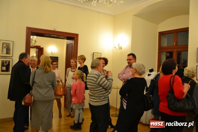 Zdjęcie w galerii na portalu naszraciborz.pl: Kobylskie Wesele, czyli jak to downiej bywało - otwarcie wystawy na zamku  wiadomości z regionu
