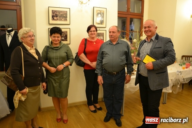 Zdjęcie w galerii na portalu naszraciborz.pl: Kobylskie Wesele, czyli jak to downiej bywało - otwarcie wystawy na zamku  wiadomości z regionu