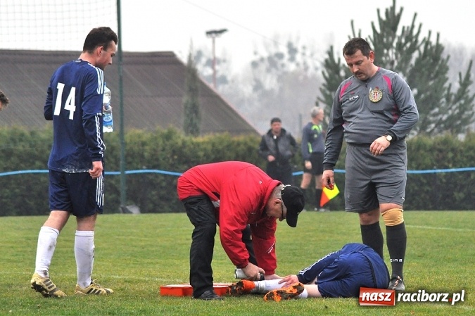 Zdjęcie w galerii na portalu naszraciborz.pl: Gol w doliczonym czasie dał trzy punkty Rudom wiadomości z regionu