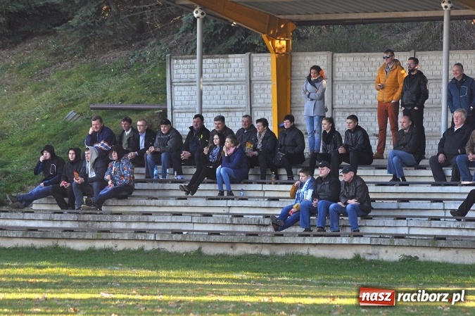 Zdjęcie w galerii na portalu naszraciborz.pl: W pojedynku na dole tabeli lepszy Gamów wiadomości z regionu
