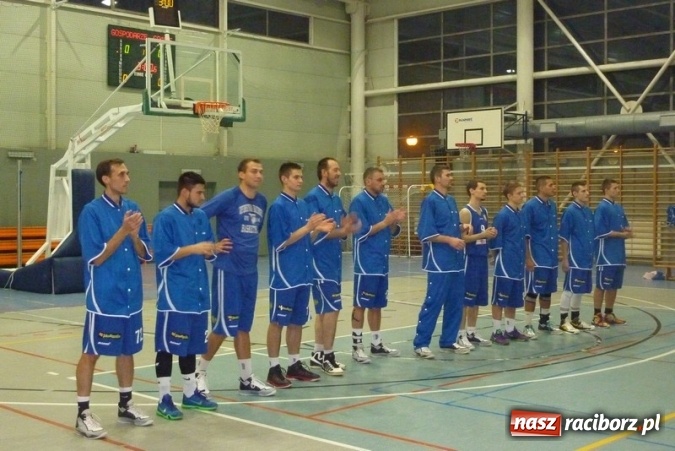 Zdjęcie w galerii na portalu naszraciborz.pl: Koszykówka. Promyk nadziei   wiadomości z regionu