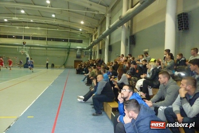 Zdjęcie w galerii na portalu naszraciborz.pl: Koszykówka. Promyk nadziei   wiadomości z regionu