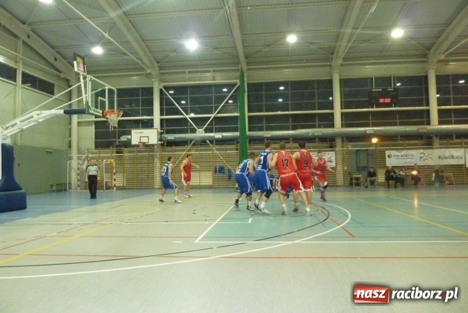 Zdjęcie w galerii na portalu naszraciborz.pl: Koszykówka. Promyk nadziei   wiadomości z regionu