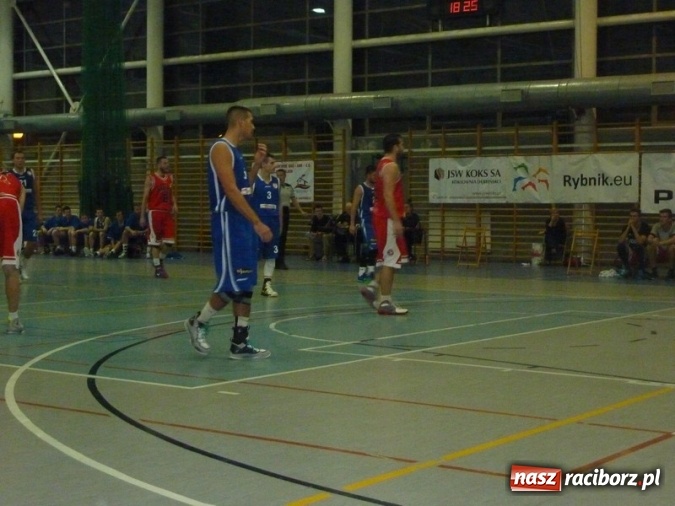 Zdjęcie w galerii na portalu naszraciborz.pl: Koszykówka. Promyk nadziei   wiadomości z regionu