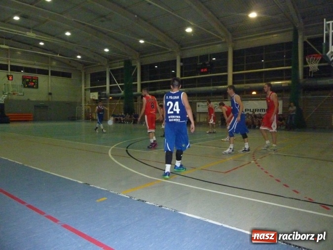 Zdjęcie w galerii na portalu naszraciborz.pl: Koszykówka. Promyk nadziei   wiadomości z regionu