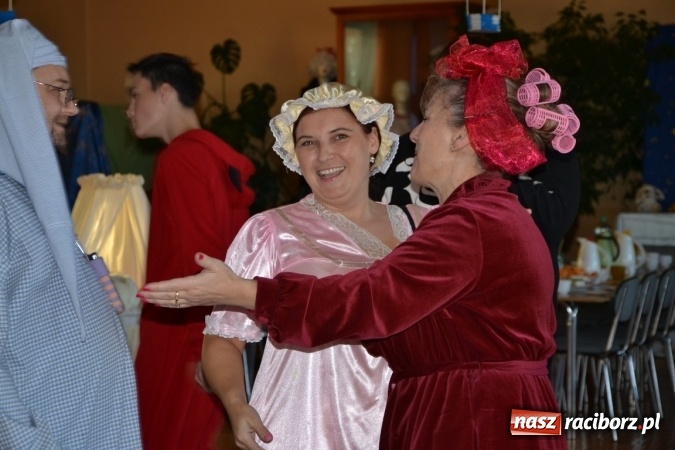 Zdjęcie w galerii na portalu naszraciborz.pl: Piżama party w Roszkowie - spotkanie rodzin zastępczych wiadomości z regionu