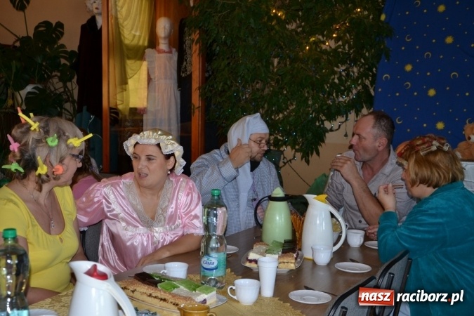 Zdjęcie w galerii na portalu naszraciborz.pl: Piżama party w Roszkowie - spotkanie rodzin zastępczych wiadomości z regionu