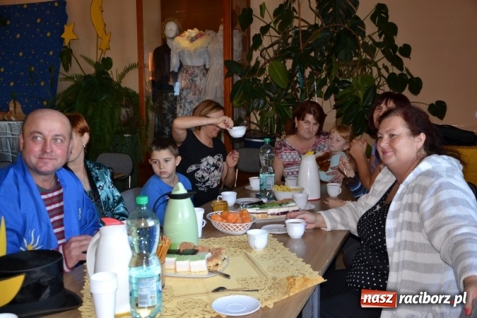 Zdjęcie w galerii na portalu naszraciborz.pl: Piżama party w Roszkowie - spotkanie rodzin zastępczych wiadomości z regionu