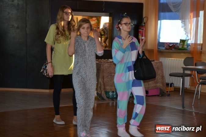 Zdjęcie w galerii na portalu naszraciborz.pl: Piżama party w Roszkowie - spotkanie rodzin zastępczych wiadomości z regionu