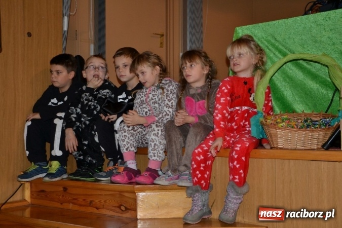 Zdjęcie w galerii na portalu naszraciborz.pl: Piżama party w Roszkowie - spotkanie rodzin zastępczych wiadomości z regionu