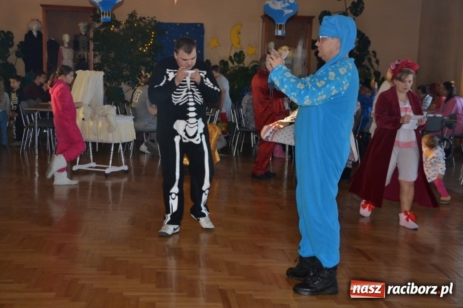 Zdjęcie w galerii na portalu naszraciborz.pl: Piżama party w Roszkowie - spotkanie rodzin zastępczych wiadomości z regionu