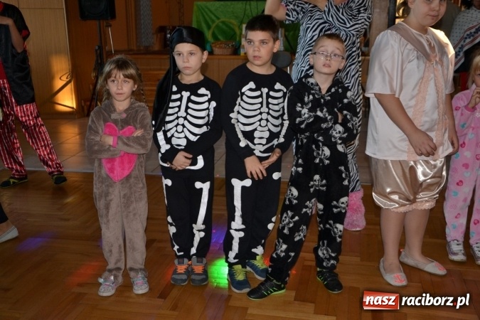 Zdjęcie w galerii na portalu naszraciborz.pl: Piżama party w Roszkowie - spotkanie rodzin zastępczych wiadomości z regionu