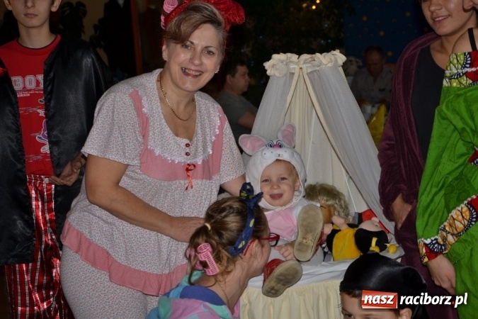 Zdjęcie w galerii na portalu naszraciborz.pl: Piżama party w Roszkowie - spotkanie rodzin zastępczych wiadomości z regionu