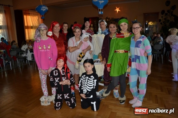 Zdjęcie w galerii na portalu naszraciborz.pl: Piżama party w Roszkowie - spotkanie rodzin zastępczych wiadomości z regionu
