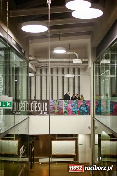 Zdjęcie w galerii na portalu naszraciborz.pl: Kolejna wystawa malarstwa prof. Kazimierza Cieślika otwarta wiadomości z regionu