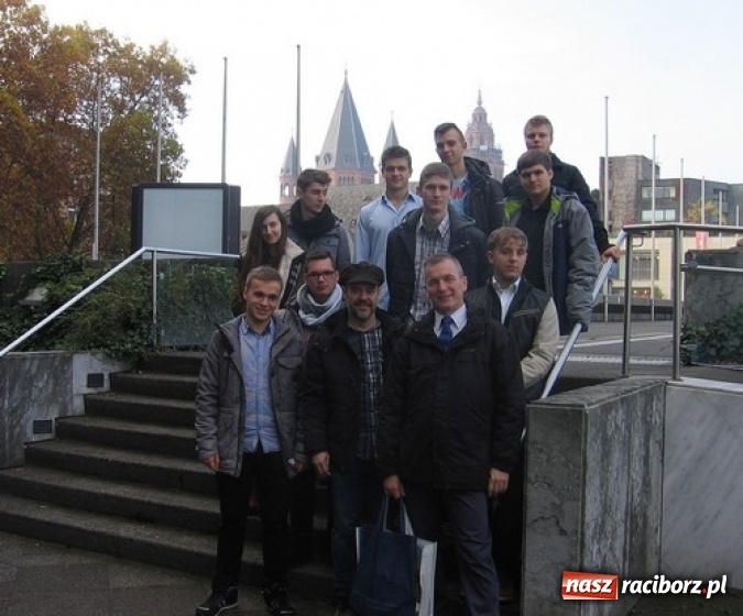 Zdjęcie w galerii na portalu naszraciborz.pl: Uczniowie CKZiU nr 2 na praktyce w Mainz  wiadomości z regionu