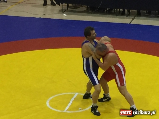 Zdjęcie w galerii na portalu naszraciborz.pl: Grzegorz Kolasa mistrzem Polski w zapasach wiadomości z regionu