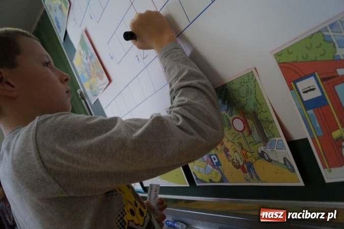 Zdjęcie w galerii na portalu naszraciborz.pl: Uczniowie z Babic wiedzą dużo o bezpieczeństwie wiadomości z regionu